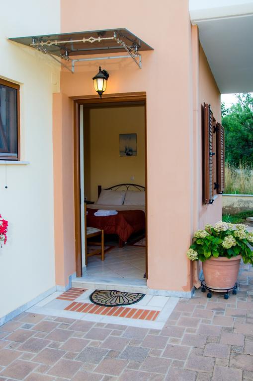 Nefeli Apartman Levídi Kültér fotó