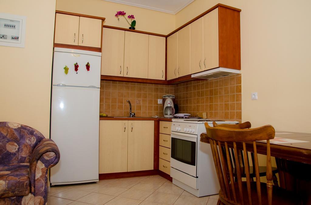 Nefeli Apartman Levídi Kültér fotó