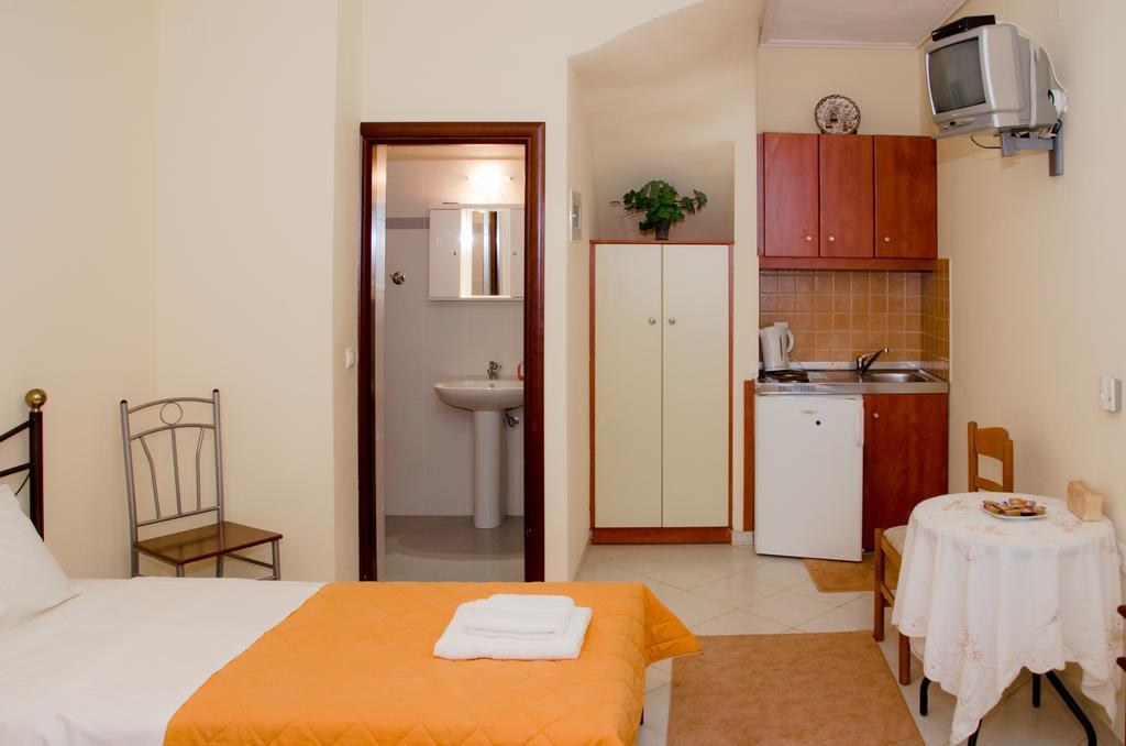Nefeli Apartman Levídi Kültér fotó